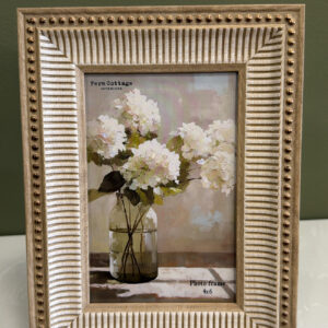 Wood Cream Detailed Frame 4x6